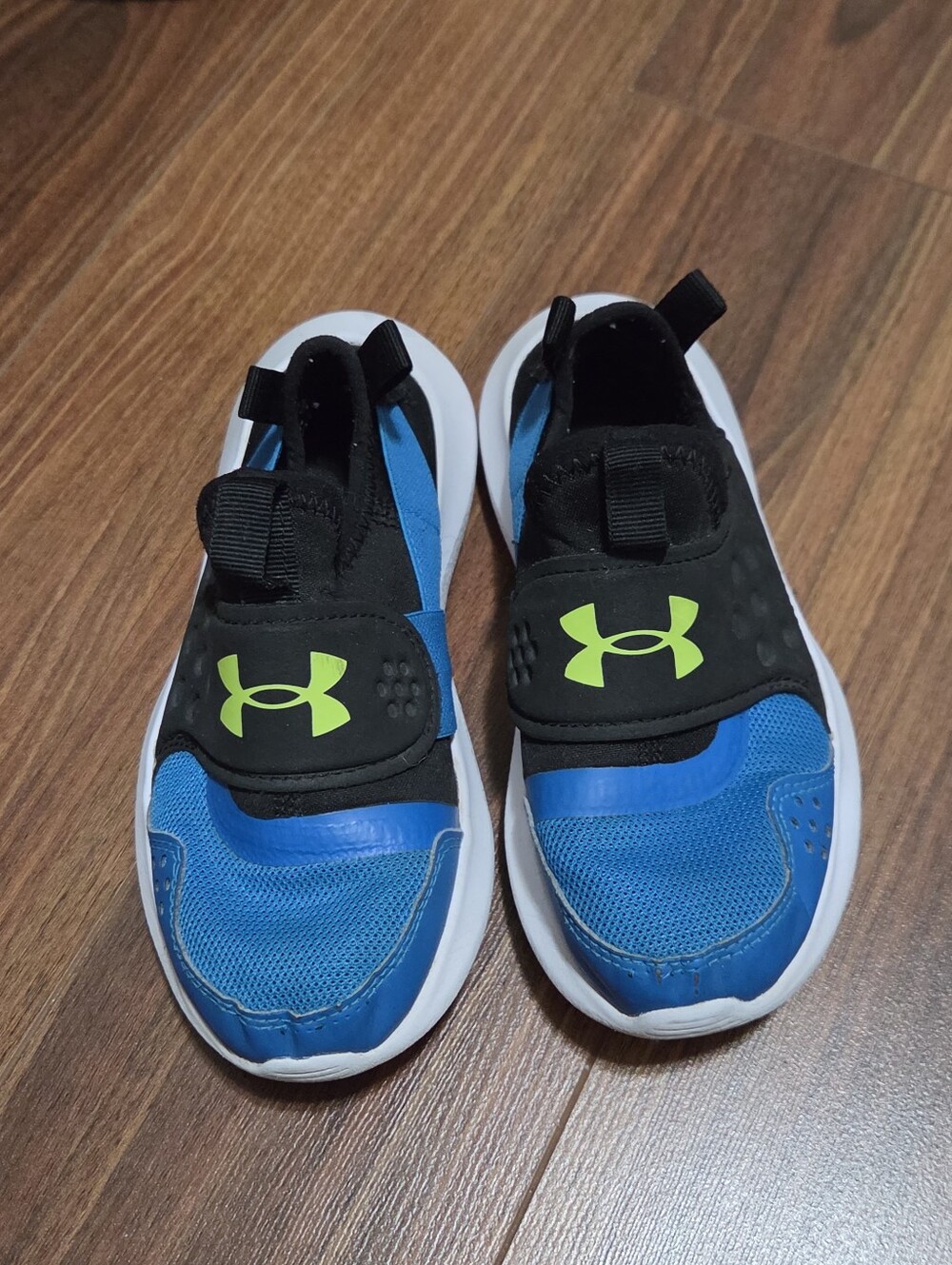 Under Armour Kids Blue and Black Slip-On Sneakers | US 12K , 28 cm